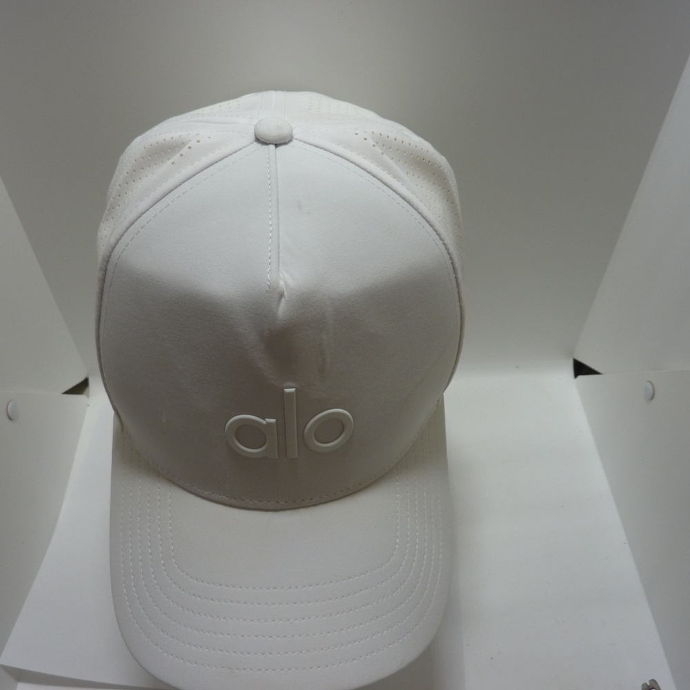 Alo District Trucker Hat Unisex WHITE Embroidered Logo Baseball Cap Hat One Size - Picture 4 of 7